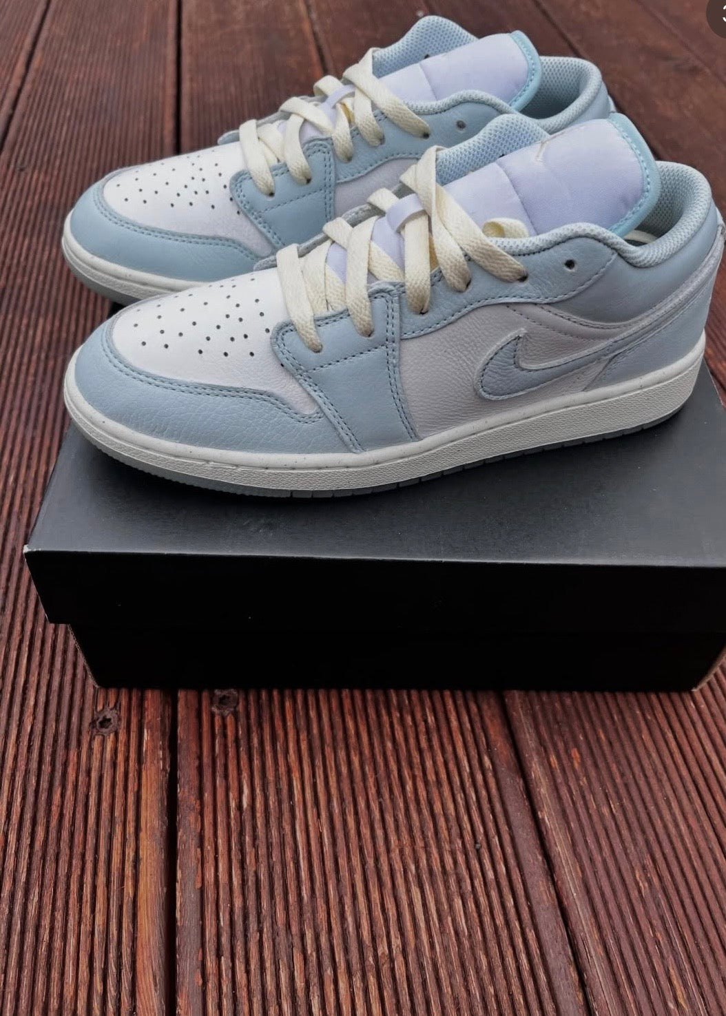 Jordan 1 Low Glass