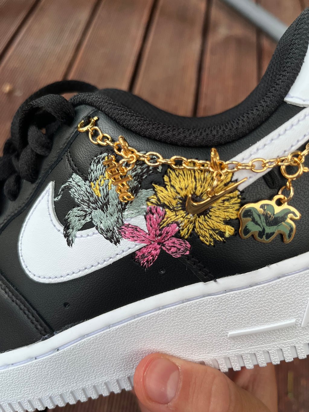 Nike Air Force 1 Low Flowers