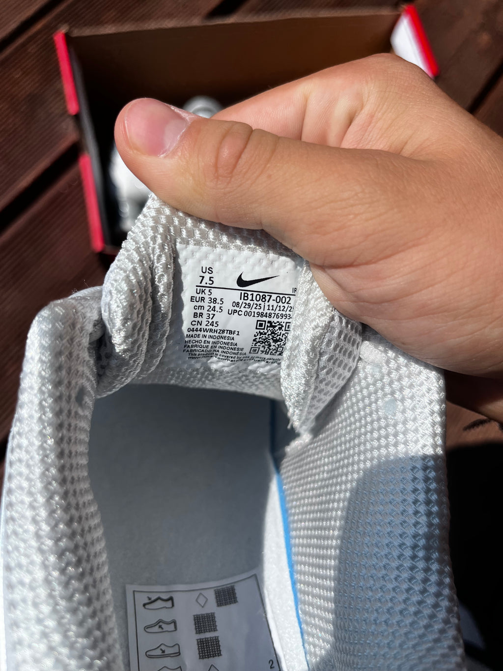 Nike Shox Grey
