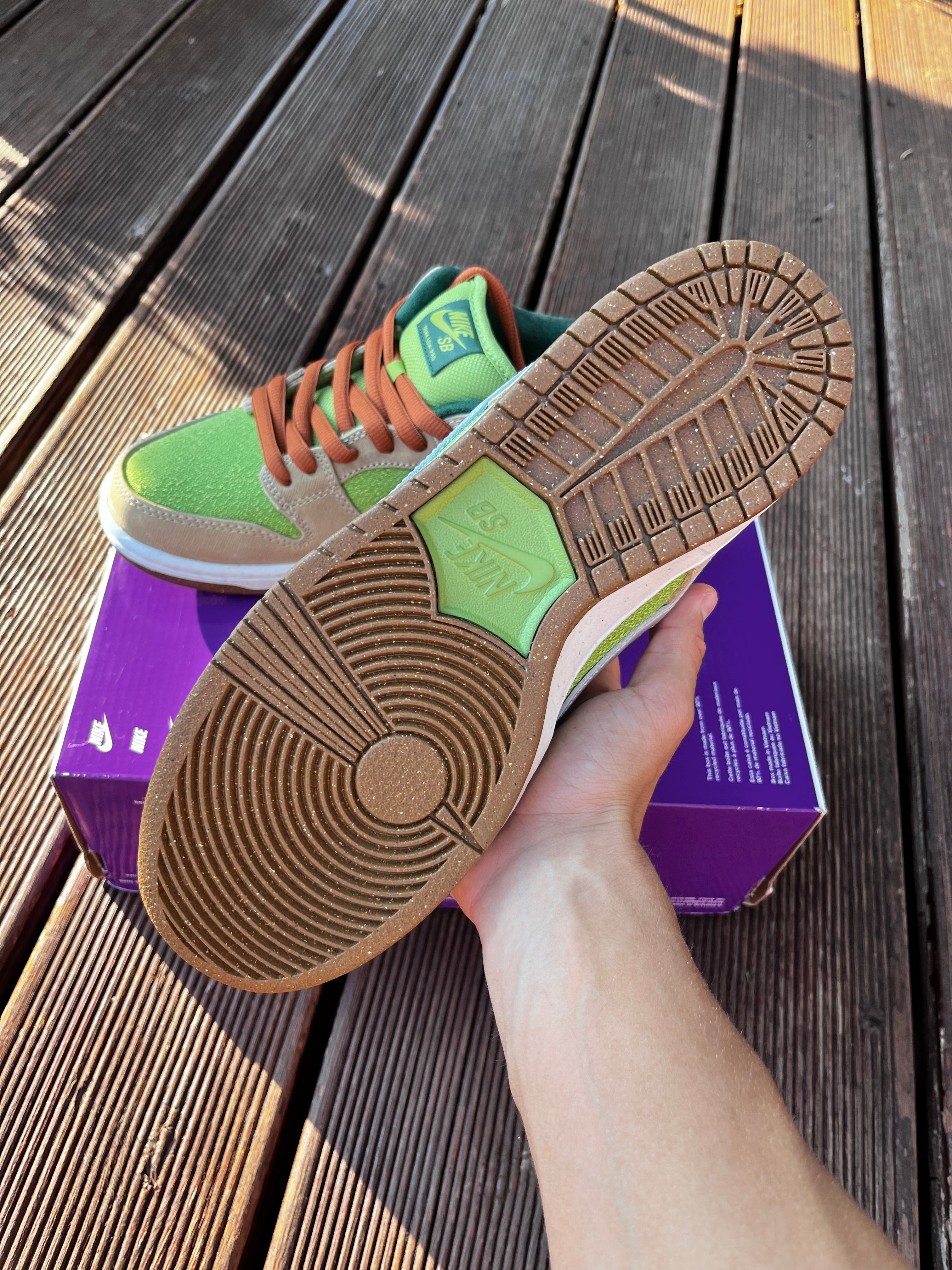 Nike Dunk Low SB Eat