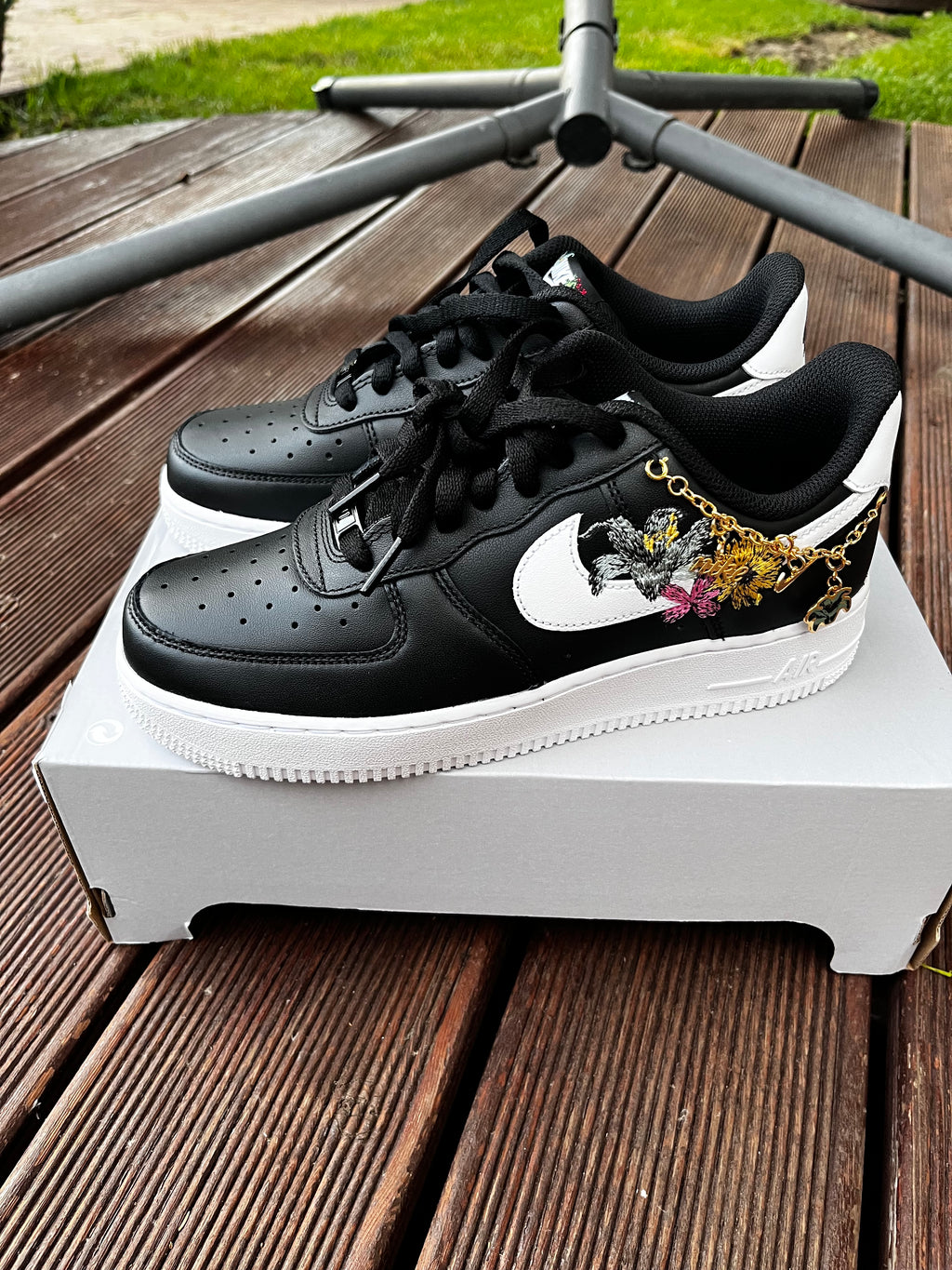 Nike Air Force 1 Low Flowers