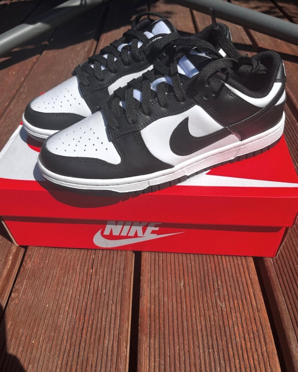 Nike Dunk Low Panda