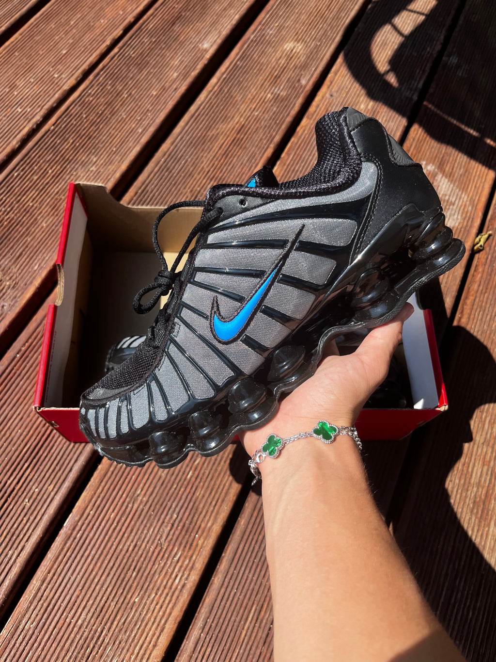 Nike Shox Blue And Black