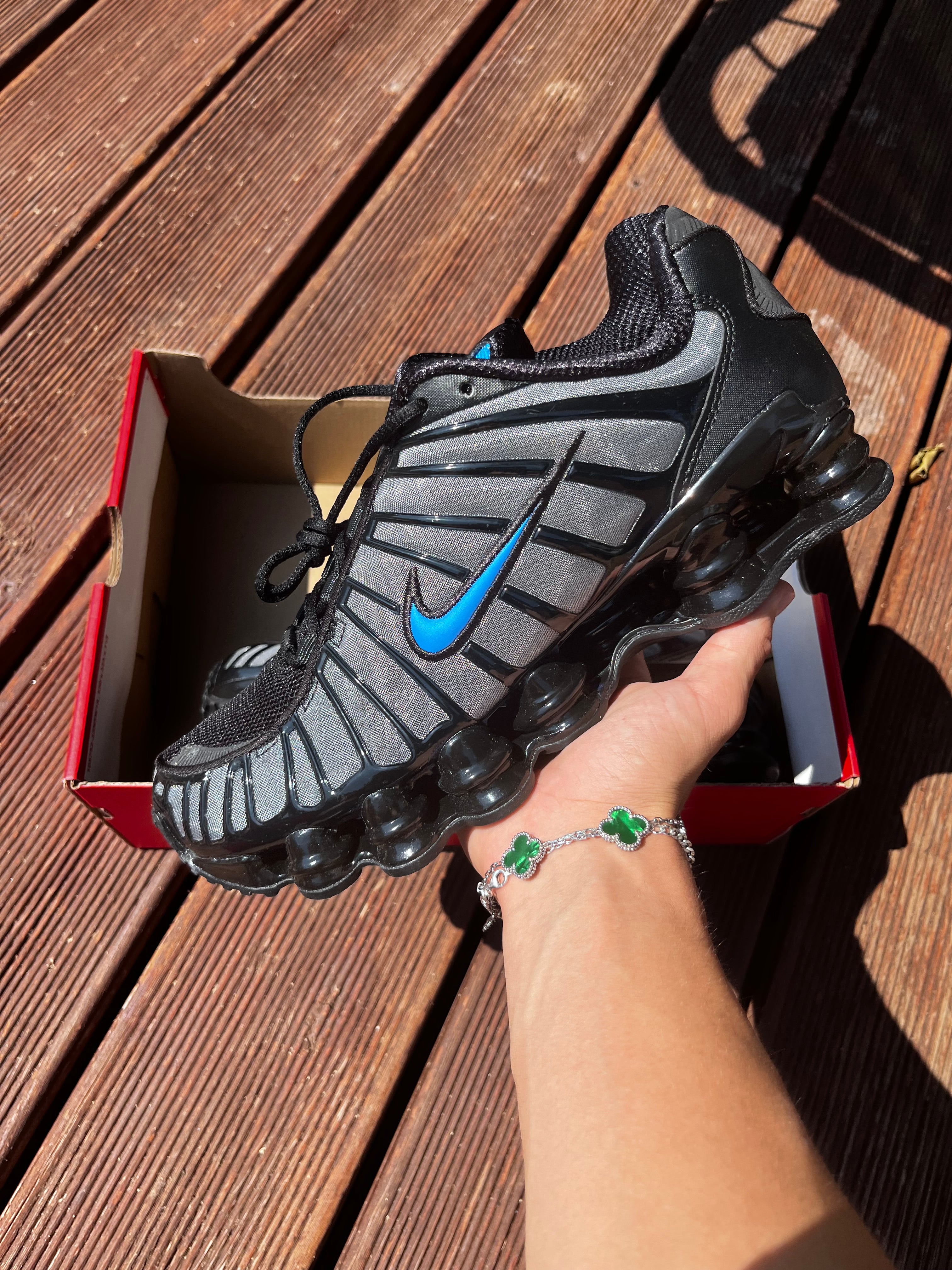 Nike Shox Blue And Black