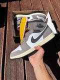 Air Jordan 1 Mid SE Grey Cave Stone