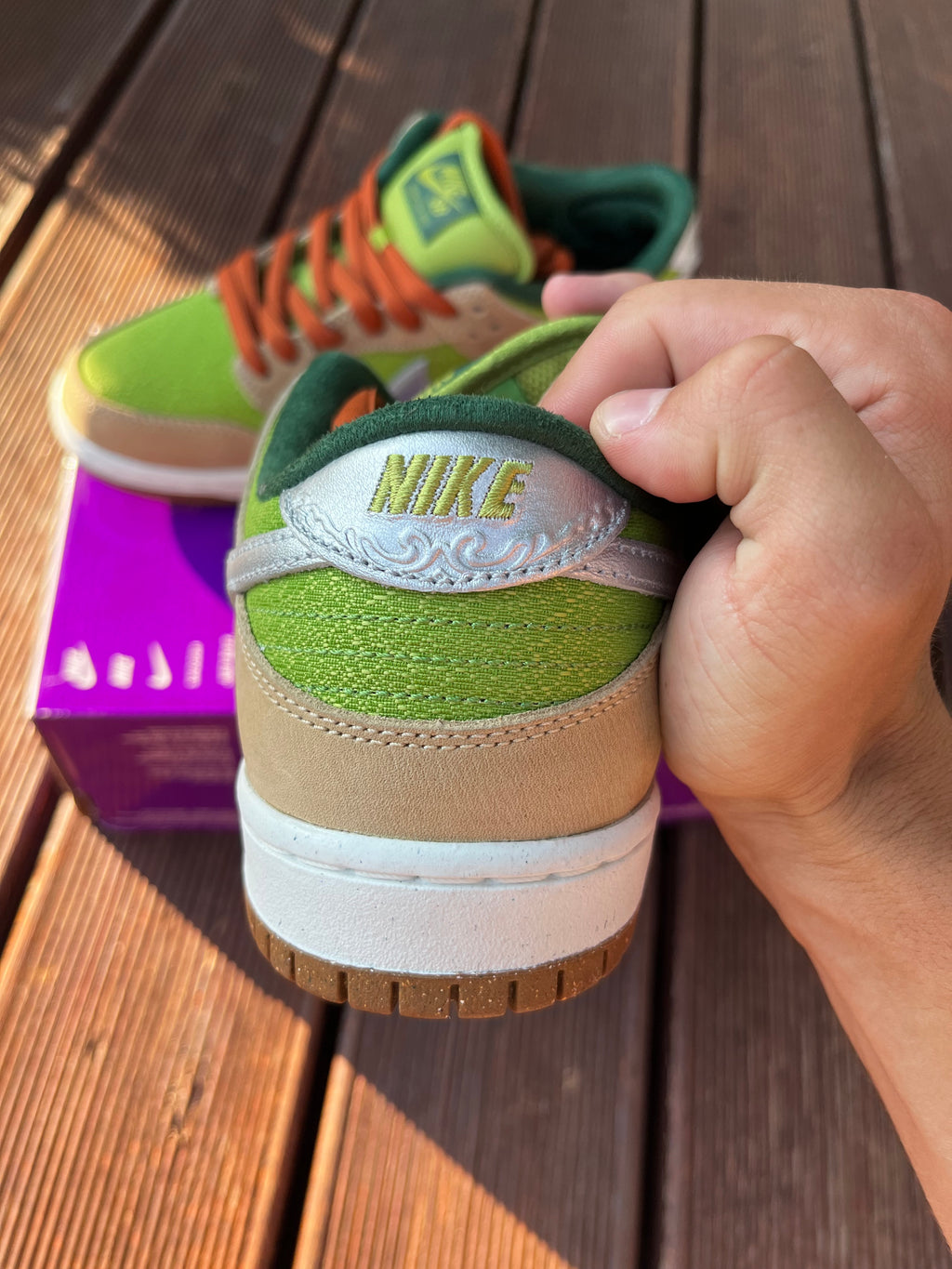 Nike Dunk Low SB Eat